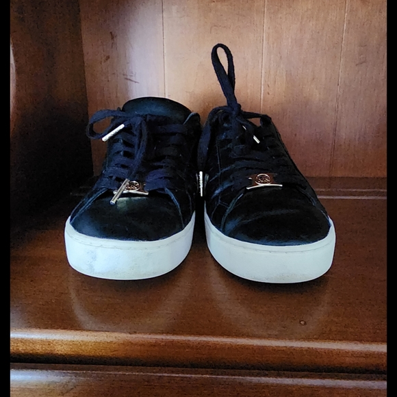 MK shoes - Picture 9 of 11